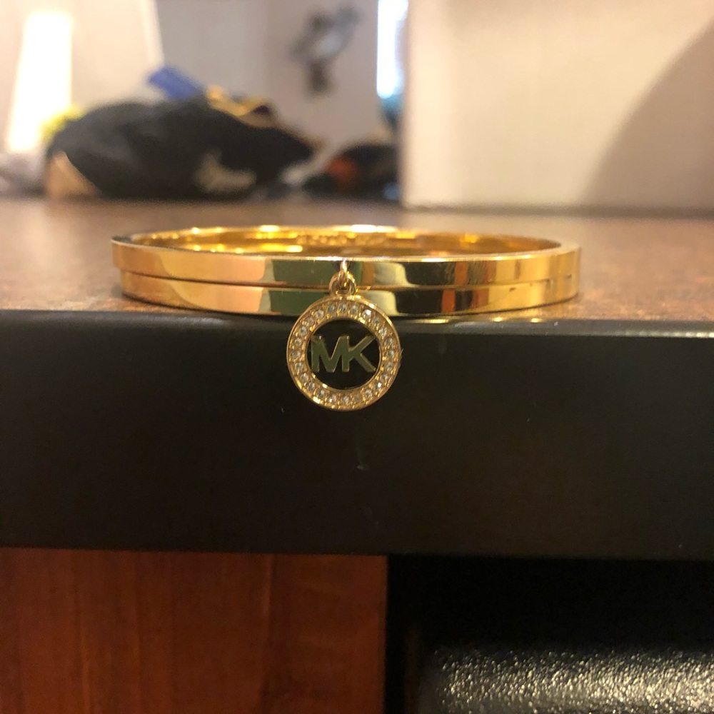 Barely Worn!!! Micheal Kors bracelets!! - Picture 2 of 7